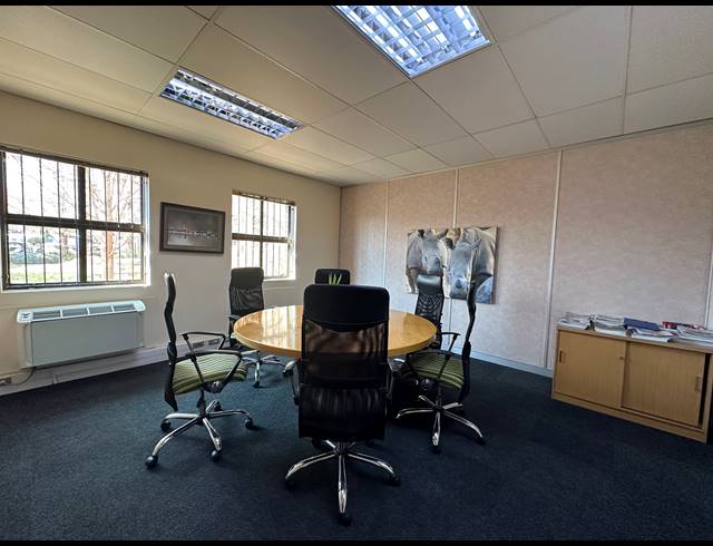 65M² OFFICE TO LET IN HIGHVELD TECHNOPARK